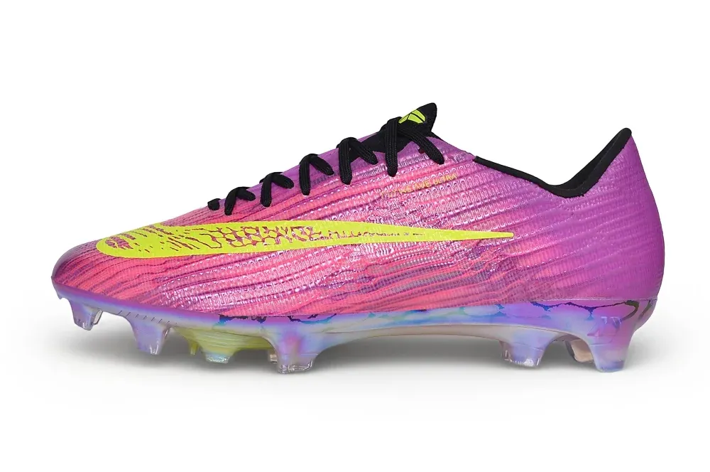 Nike Mercurial Superfly 11 in Kobe Purple / Pink