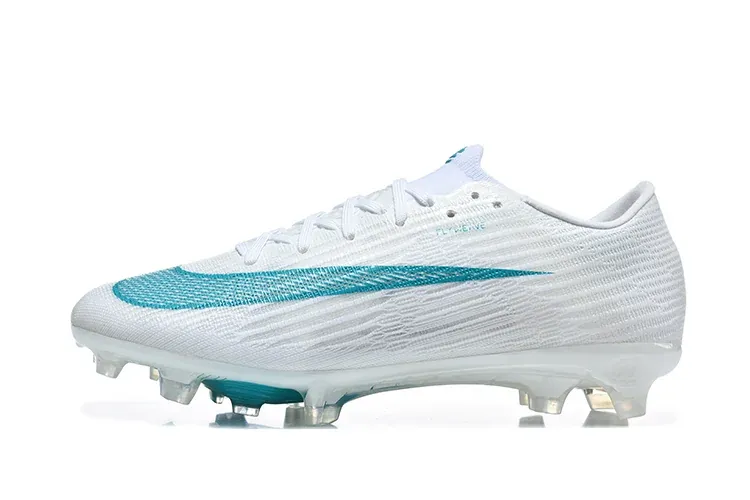 Nike Mercurial Superfly 11 in White / Teal